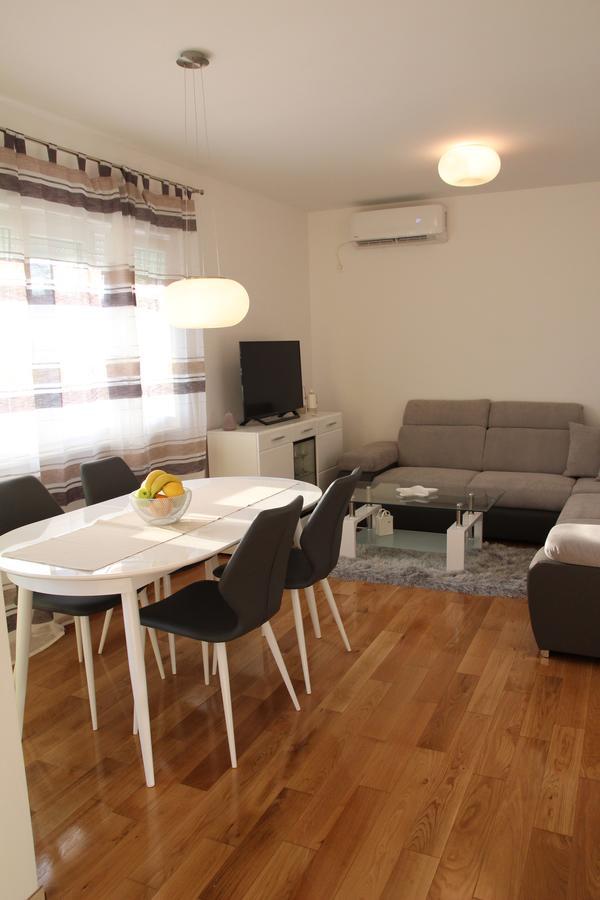 Apartment Mario Podstrana Eksteriør bilde